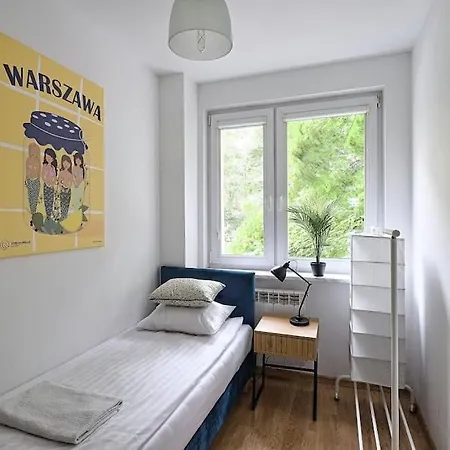 Urbannest- Sonaty 6c Warsaw